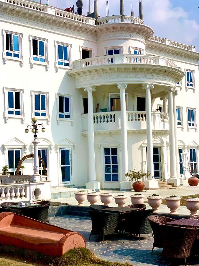 Dream Palace Resort Katmandou Extérieur photo