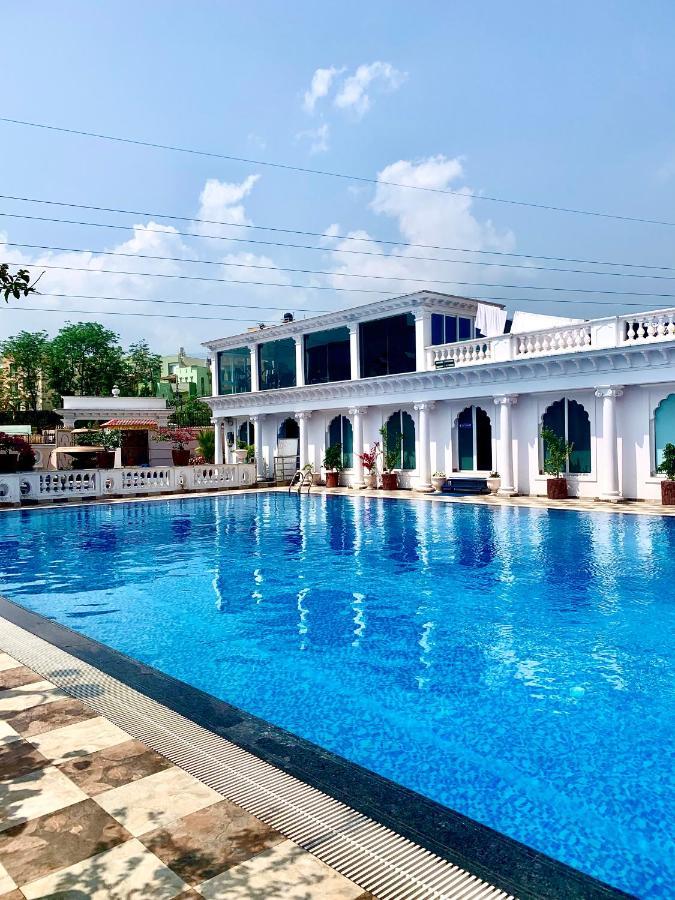 Dream Palace Resort Katmandou Extérieur photo
